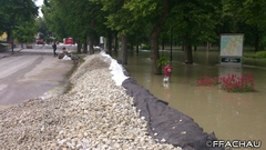 Bild: Feuerwehr Achau mit Sonderpumpe im Hochwassereinsatz!