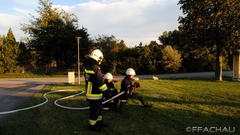 Bild: Saisonbeginn der Feuerwehrjugend: Hohlstrahlrohr