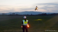 Bild: Verkehrsunfall mit Menschenrettung - B16