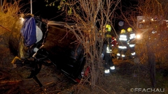 Bild: Verkehrsunfall mit Menschenrettung - B16