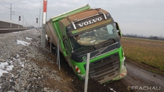 Bild: LKW-Bergung - ÖBB Pottendorferline