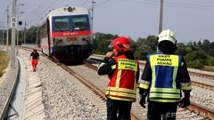Bild: Personenrettung aus Zug