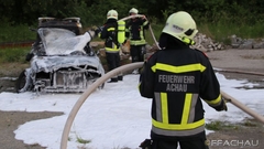 Bild: B2 - Fahrzeugbrand Übung