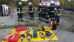 Bild: Schulung Stabfast und Hydraulischer Rettungssatz