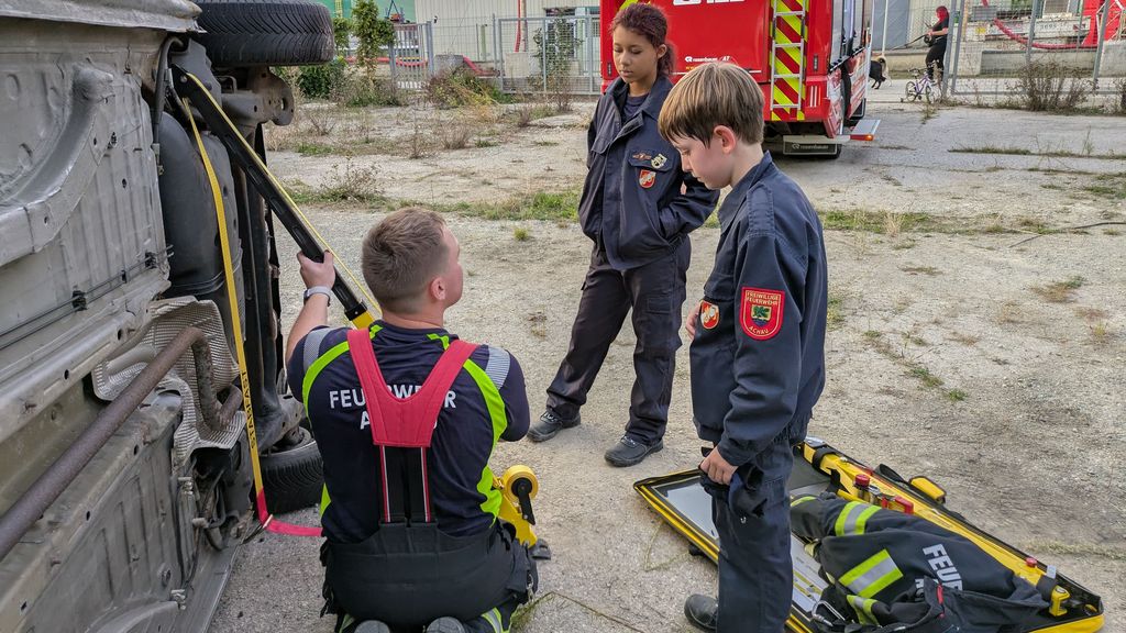 20250909_1846__FFJ_Fahrzeugoeffnung_000_01