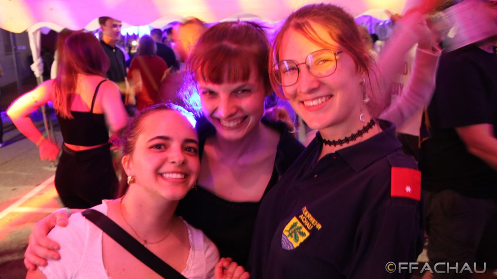 20260613_2248_Fest_261_